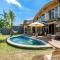 Noon Bamboo Villas Pererenan