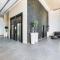 Ramat Hasaron Modern 3BR Apt - 特拉维夫