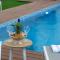 Michaelangelo Luxury Garden Apartment with Private Pool - 提比里亚