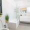 Michaelangelo Luxury Garden Apartment with Private Pool - 提比里亚