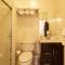 Romantic Lakeside Suite with Panoramic Views in a San Diego Retreat - Julian