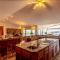 Tranquil Luxury Suite Rental in a Hillside Lodge in Julian, California - جوليان