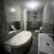 Phindulo Bed and Breakfast - No Loadshedding, Smart TVs & unlimited free fibre wifi - Krugersdorp