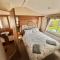 2-Bedroom Caravan in Uddingston, Glasgow - Uddingston
