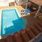 Foto: Ericeira Chill Hill Hostel & Private Rooms - Sea Food 68/90