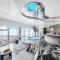 Apartamenty Sky Tower z Jakuzzi Przy Oknie