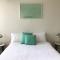 THE WATERFRONT APARTMENTS Family Executive Apartment with Bay Views located on the Geelong Waterfront - 2407