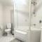 Dana-Cozy Private Room in Shared Central Apt-Rm 2