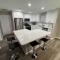 Get cozy in this Renovated home by the Villages - 圣母湖