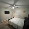 Get cozy in this Renovated home by the Villages - 圣母湖
