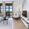 Beautifully decorated Apartment Alambra, with Coast and Sunset Views, Aphrodite Hills