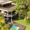 Recife Noir Apartments Mauritius or Black Reef Apartments Mauritius Penthouse 2nd floor