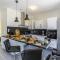 GUISOL - Typical Nice 3 Bedroom AC near Port