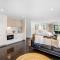 Beachfront Studio with Breathtaking Views