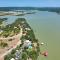 Spacious Palo Pinto Home Private Dock and Pool - Palo Pinto