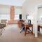 Hawthorn Extended Stay by Wyndham Rome