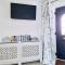 Cosy Axminster Studio with Extra Beds
