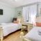 Walk to Beach Hilton Head Getaway with Balcony! - 希尔顿黑德岛