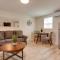 3 Mi to Main St and Beach Coastal Cape Cod Escape! 3 Mi to Main St and Beach Coastal Cape Cod Escape!