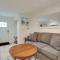 3 Mi to Main Street Newly Renovated Wareham Apt! - ويرهام