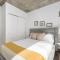 Linea Luxury Living with Indoor Pool and Rooftop Views in The Loop