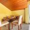 Stunning Apartment In Povljana With Wifi - Povljana