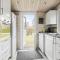 Awesome Home In Højby With Wifi - 霍伊比
