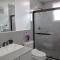 Ocean Pearl - Cozy Comfort Room with pool Nearby Sunset beach