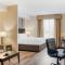 Comfort Hotel Bayers Lake