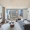 Linea Luxury Living with Indoor Pool and Rooftop Views in The Loop - Chicago