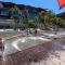 Luxury Apartment with 3 Rooms, 3 Bathrooms, and 2 Parking Spaces at Darling Harbour & Convention Center in Sydney