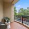 Stylish 2-Bed Apartment with Pool in Camperdown
