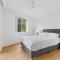Stylish 2-Bed Apartment with Pool in Camperdown