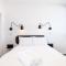Flamingo 809 - Top Floor Sea Point Unit With Balcony Ocean Views - Le Cap