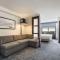 Hyatt Place Lakeland Center