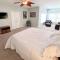 Glen Riddle 102
