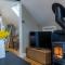 Hayloft with Log Burner and panoramic views - Hartington