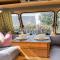 Cosy Caravan on Luxury Campsite - Hulme End
