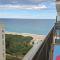 Bright Apartment with Two Balconies and a Seaside Pool - Blanes
