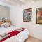 See Table Mountain from a Historic Home - 开普敦