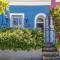 See Table Mountain from a Historic Home - 开普敦