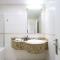 Livbnb Suite - 3BHK with Sea and Palm Views - Dubaj