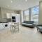 Brand New Lovely Flats by the Forest Tram Stop in Nottingham - 诺丁汉