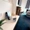 Brand New Lovely Flats by the Forest Tram Stop in Nottingham - 诺丁汉
