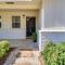 Walk to Eats and Entertainment Home in Brookhaven - بروكهافن