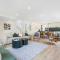 Family Spacious Takapuna Home Parking Netflix