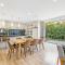 Family Spacious Takapuna Home Parking Netflix - 奥克兰