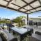 Brand New Stunning Condo with Large Pool - Playa Avellana
