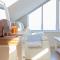 Carbis Bay - Luxury 3 Bed Penthouse Apartment with Sea Views Parking Sauna Balcony