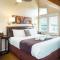 Bird Rock Hotel
